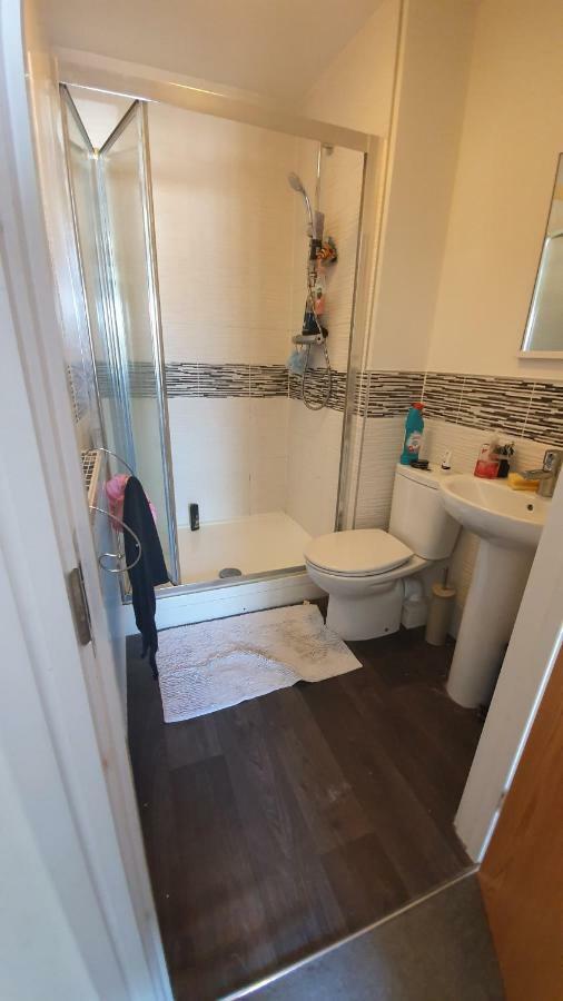 King En-Suite Close To The A30 カムボーン エクステリア 写真